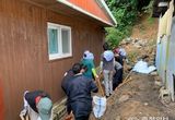 충북도 직원, 수해복구 봉사활동에 구슬땀 흘려