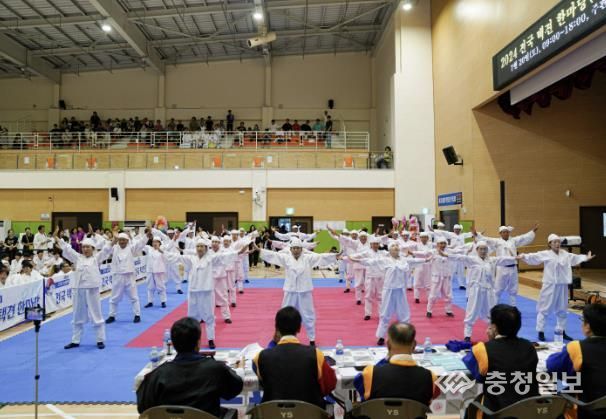 충주시 전통과 화합의 축제, 전국택견한마당 성황리에 개최